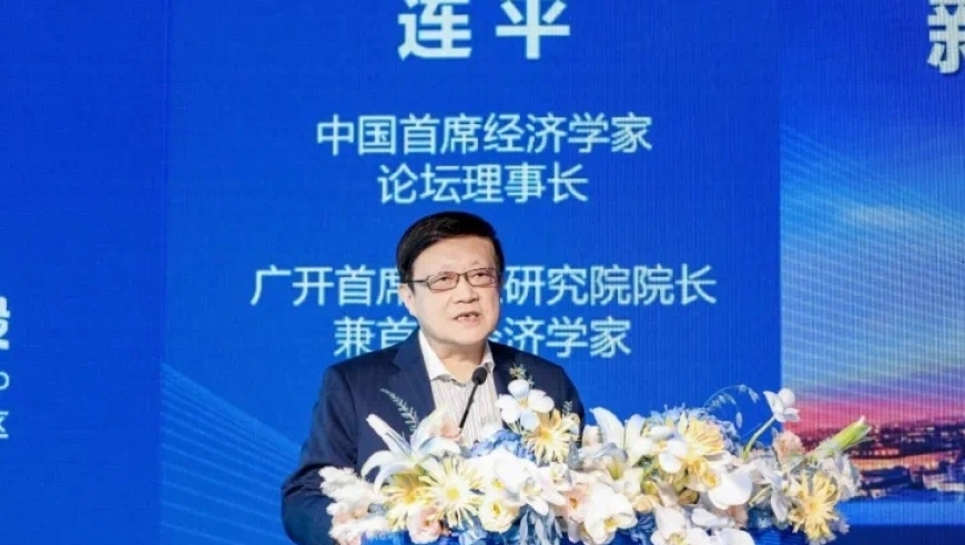 澳门六开彩开奖结果2025结果查询,全面还原赵睿纵贯全场,准确资料解释落实_钻石版V4.77